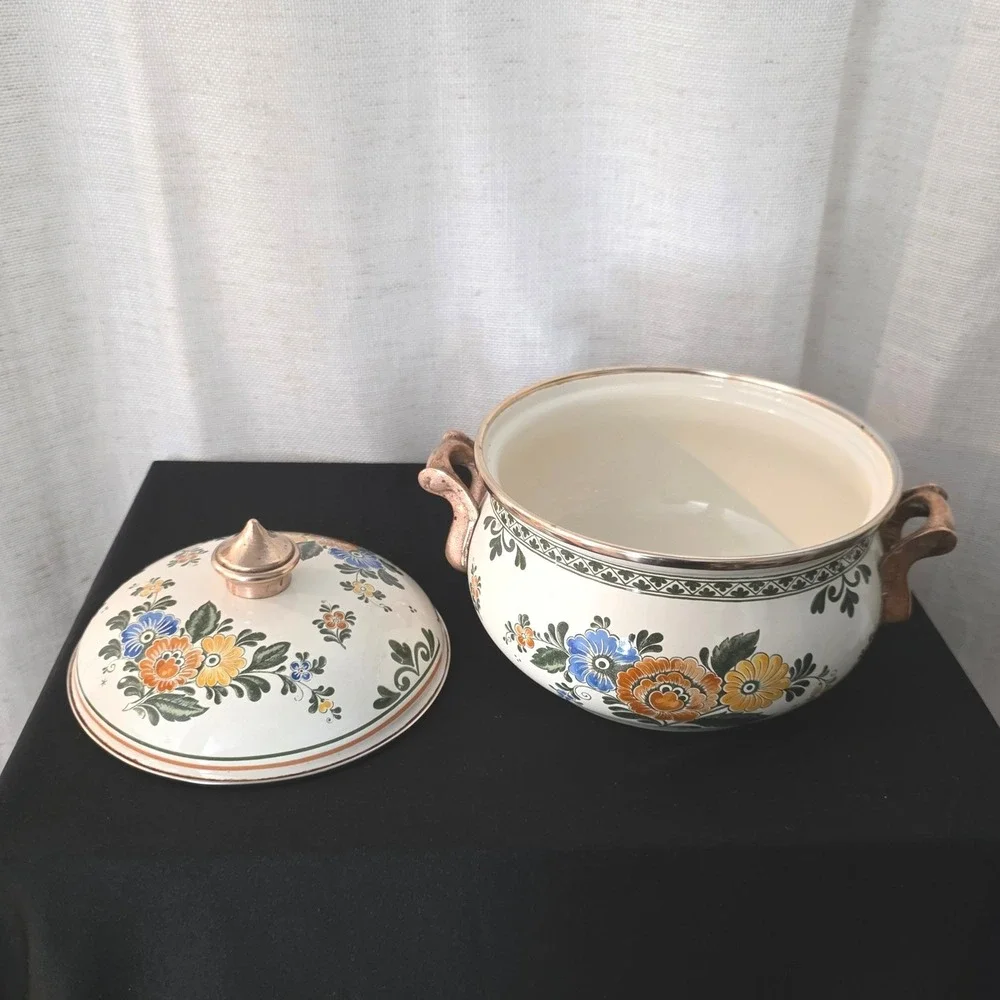 Vintage ASTA Floral Enamelware Dutch Oven Casserole Pot Lid Old Amsterdam